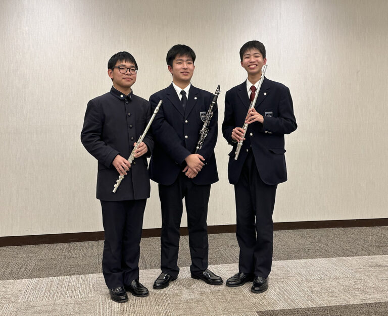 吹奏楽部・木管三重奏でのアンサンブルコンテストに出場 – 清風学園中学校・高等学校│徳・健・財 建学の精神に基づいた教育